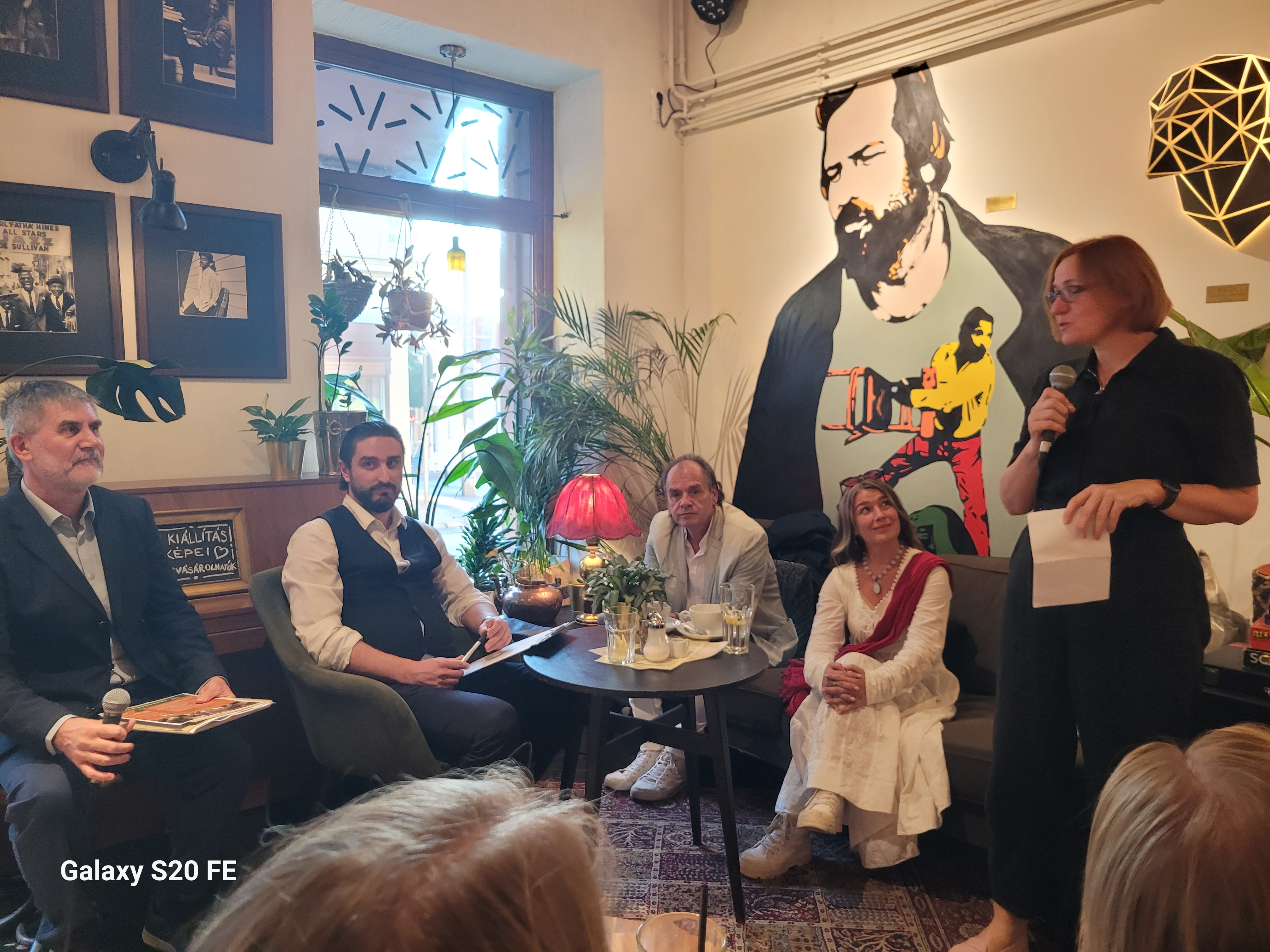 Ismét teltház a Pannon KultúrKlub rendezvényén